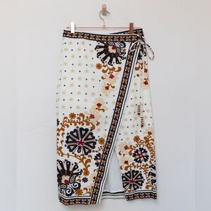 NWT FARM Rio Size M Flower Fan Tapestry Midi Skirt
